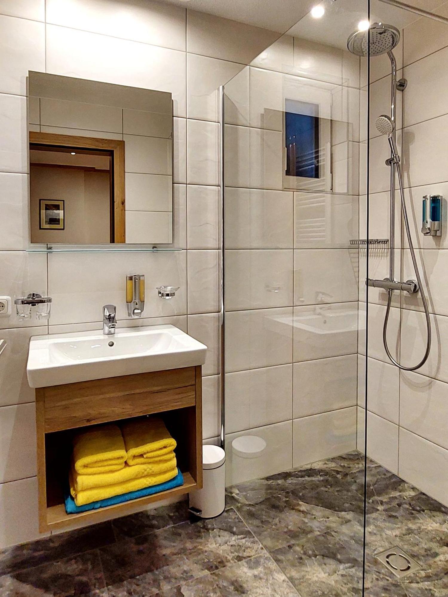 Apartment Brandau Капл Екстериор снимка